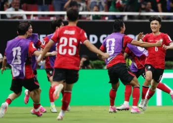 Corea del Sur debuta con victoria 2-1 frente a Chequia en el Grupo A