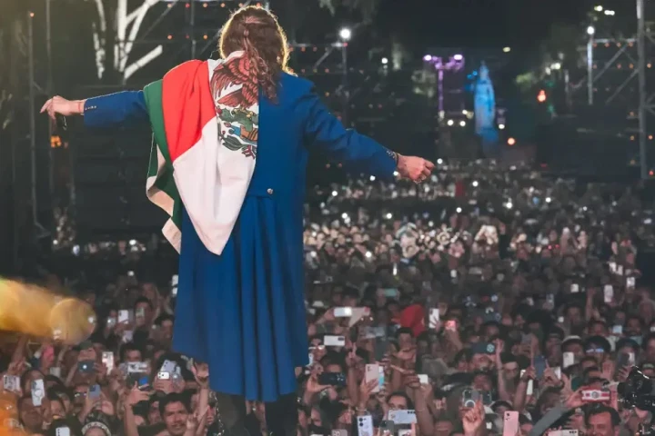Más de 170 mil espectadores acuden al recital gratuito de Maná en Guadalajara