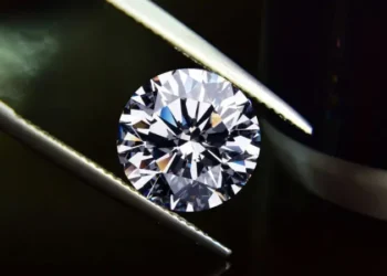 El impacto global del desplome en las cotizaciones de los diamantes