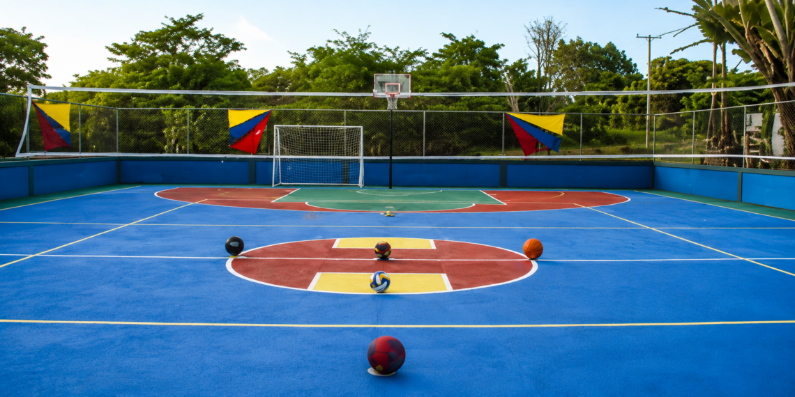 Carrizal reinaugura cancha multifuncional en la comunidad Francisco de Miranda