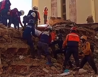 Bomberos de miranda: Suman más de 96 horas continuas en la vía pública sin fijarse en el tiempo