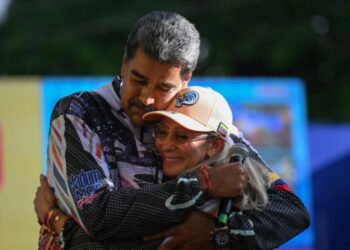 El presidente Maduro transmite un comunicado de afecto, devoción y optimismo a los ciudadanos de Venezuela
