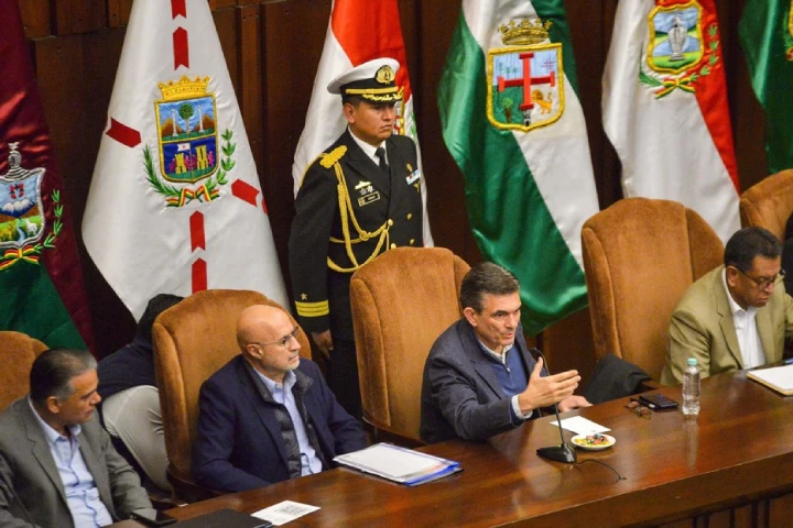 El mandatario de Bolivia decreta el estado de excepción a nivel nacional