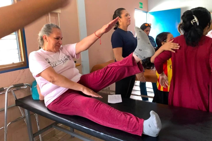 Jornada “Muévete a tu Ritmo” brinda atención integral a personas con discapacidad musculoesquelética en Trujillo
