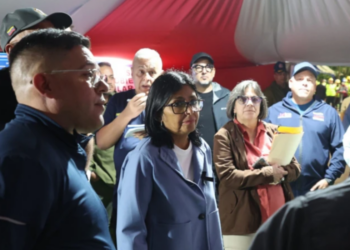 Ejecutivo nacional anuncia respaldo económico para comerciantes afectados de El Junquito
