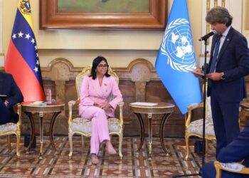 Venezuela: El Ejecutivo pone en marcha taller de reconstrucción junto a la ONU y reconoce el respaldo inmediato tras los sismos