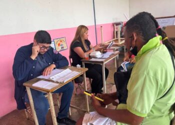 Brigadas sanitarias en Yaracuy brindan atención a ciudadanos damnificados por los dos sismos