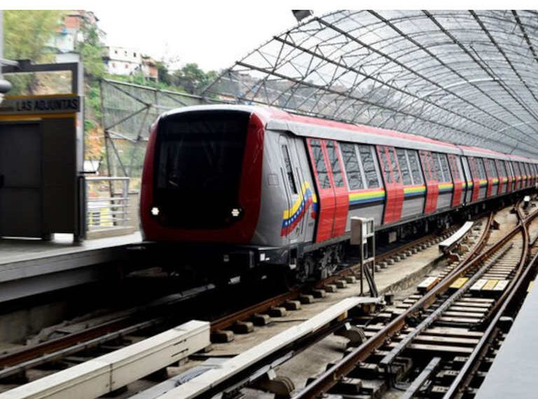 Metro Los Teques restableció sus servicios comerciales