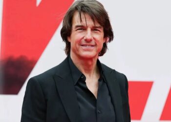 Suri, única hija biológica de Tom Cruise, se cambió el apellido de su padre