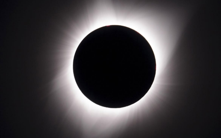 La NASA emitirá en directo el eclipse solar total del 12 de agosto de 2026