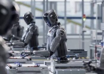 China encabeza el mercado global de androides humanoides con el 97% de los despachos