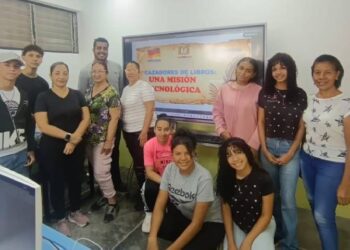 Iniciativa tecno-cultural «Cazadores de libros» promueve el hábito lector en Miranda