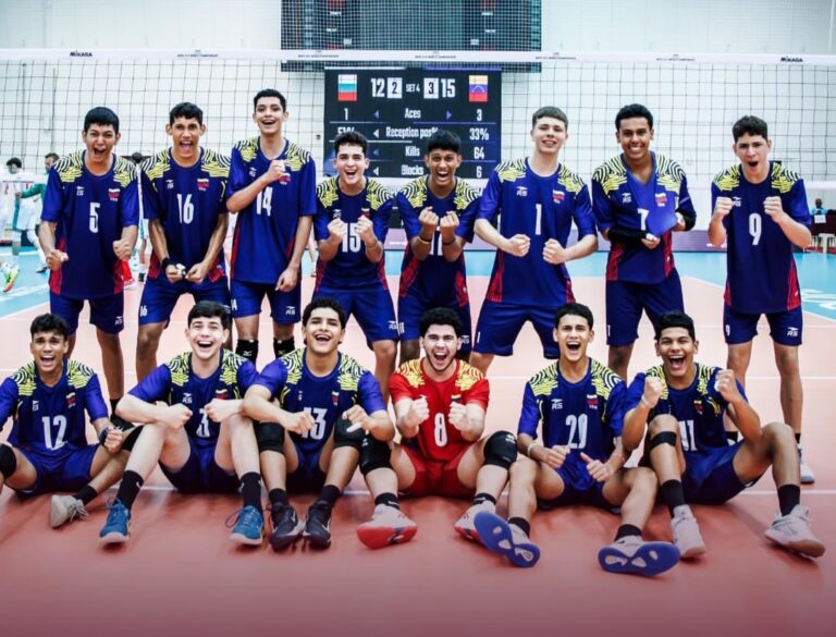 Venezuela sub-17 remonta ante Bulgaria y avanza a cuartos del Mundial de Vóleibol