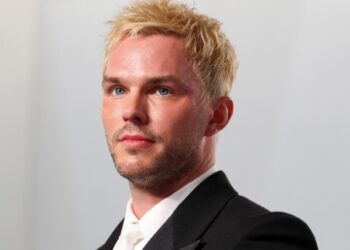 HBO confirma a Nicholas Hoult como Gilderoy Lockhart para la nueva serie de «Harry Potter»