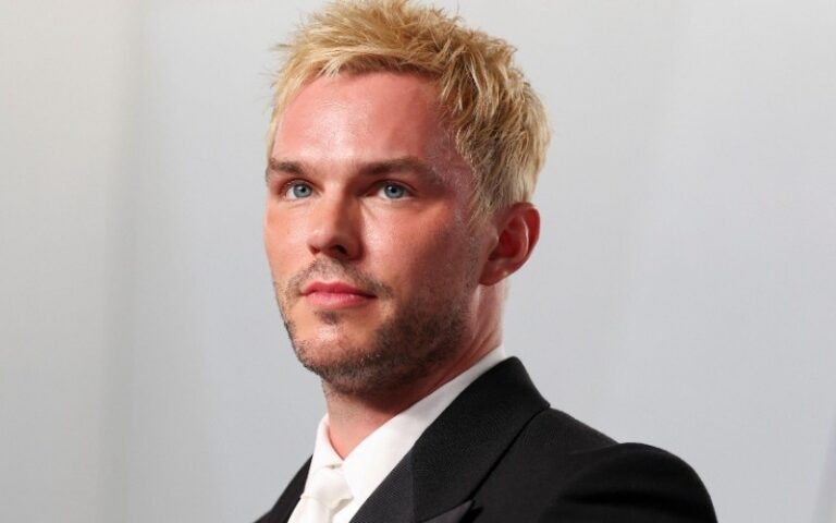 HBO confirma a Nicholas Hoult como Gilderoy Lockhart para la nueva serie de «Harry Potter»