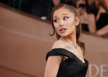 Ariana Grande precisa que su pausa temporal respondía a un plan previo