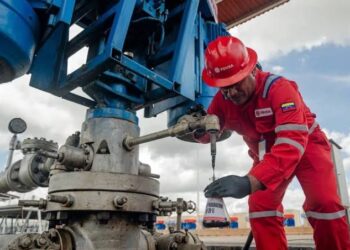 Félix Roque destaca repunte en la producción de hidrocarburos y avance en la diversificación económica de Venezuela