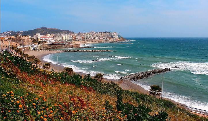 España despliega a más de 2.000 efectivos en Ceuta ante nueva oleada migratoria