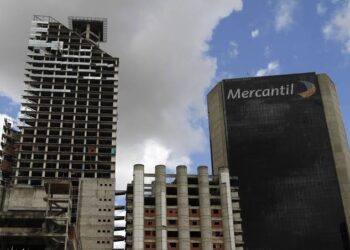 La Torre de David en Caracas es inspeccionada para definir planes de rehabilitación
