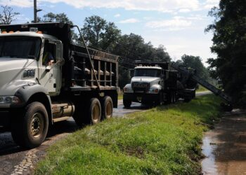 Trabajos de despeje vial tras lluvias