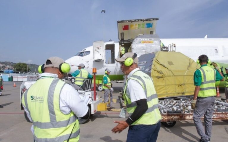 Maiquetía reanuda operaciones de carga internacional tras labores de recuperación en su infraestructura tras los terremotos del 24J