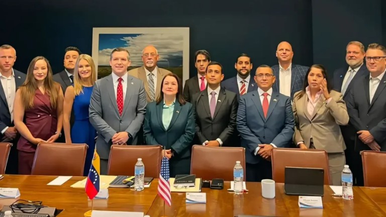 Venezuela impulsa captación de inversión extranjera para su industria energética en foro de Houston
