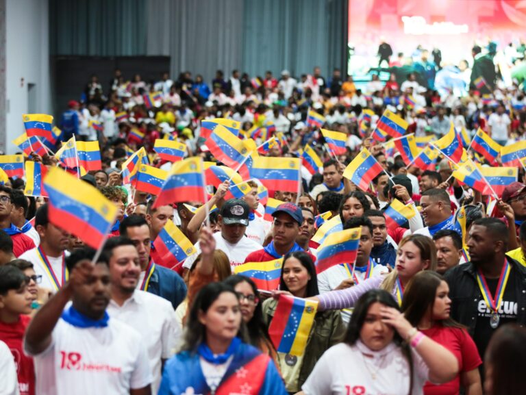 Gobierno Bolivariano sitúa la educación, la ciencia y la historia como pilares de la soberanía