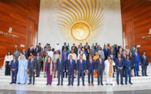Día de África de CARICOM: Mottley llama a construir un “nuevo paso de posibilidad” entre el Caribe y África