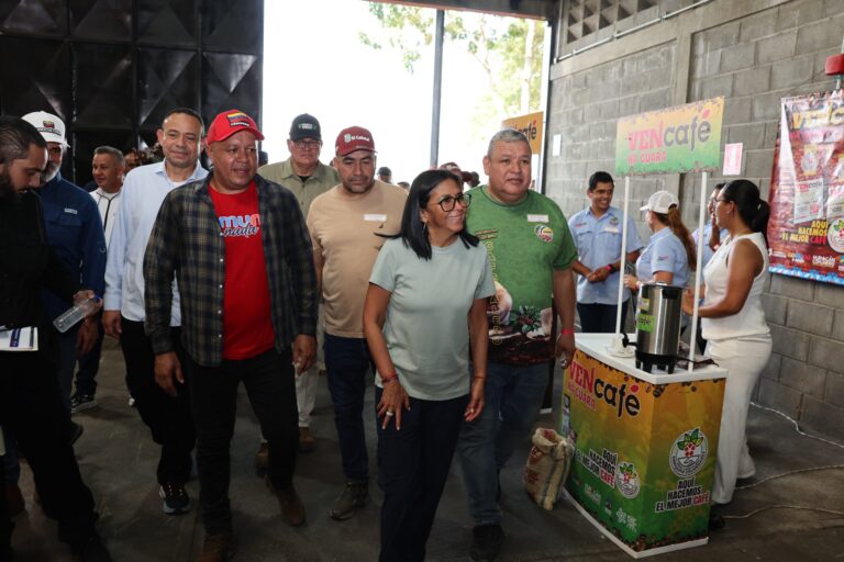 Presidenta Delcy Rodríguez visita empresa de propiedad social «El Cafetal» en el estado Portuguesa
