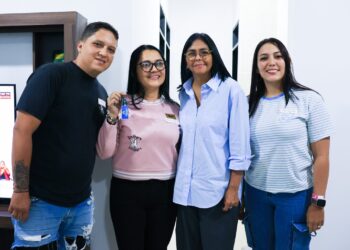Gobierno Bolivariano entrega 449 viviendas y fortalece plan crediticio inmobiliario