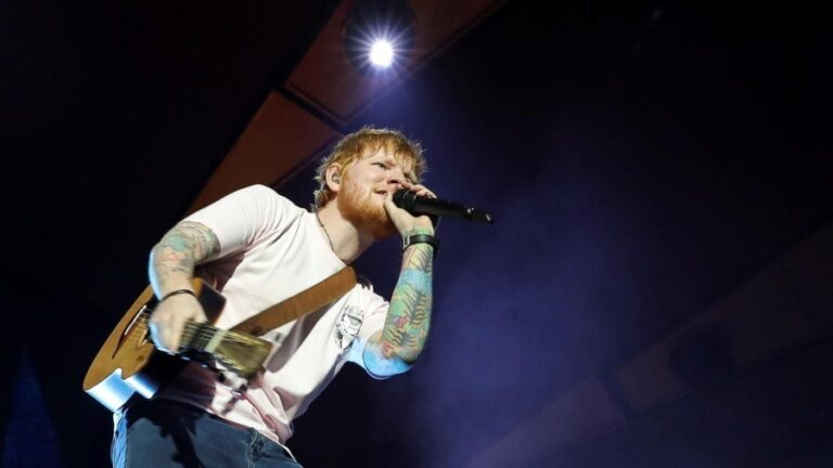 Ed Sheeran se presenta sin teloneros en Filadelfia y rompe el silencio sobre la crisis en Gaza
