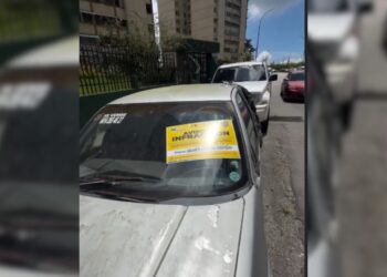 Dan plazo de 72 horas para retirar vehículos abandonados