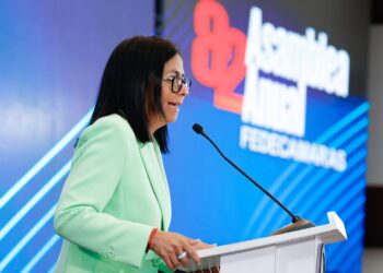 Delcy Rodríguez prioriza la soberanía monetaria y la estabilidad cambiaria para impulsar la economía nacional