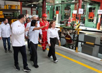 Presidenta Delcy Rodríguez inspeccionó Planta de Cilindros de Gas Comunal Ambrosio Plaza en Guarenas