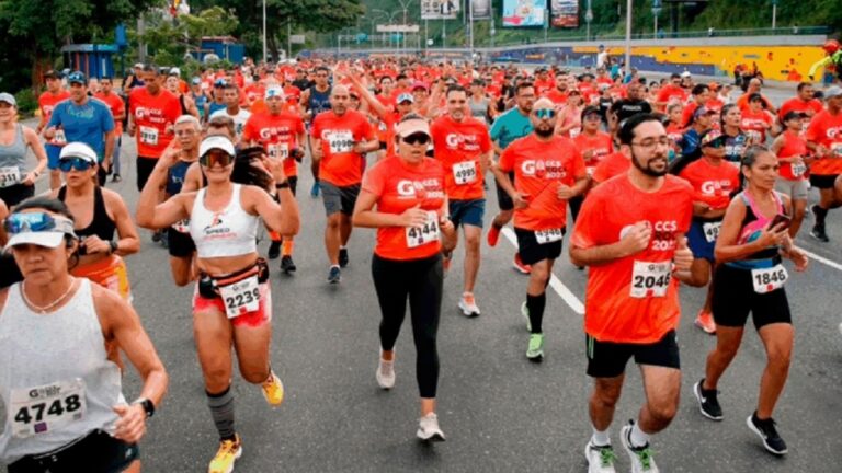 17 mil corredores hicieron vibrar la XXV Gatorade Caracas Rock