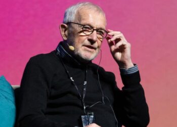 El Nobel de Física Francis Halzen fue un pionero en el uso de la IA