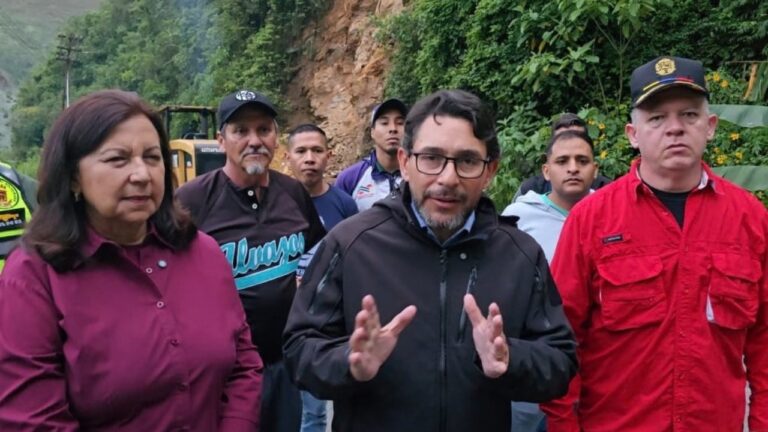 “Trabajamos en la restitución de los espacios afectados”